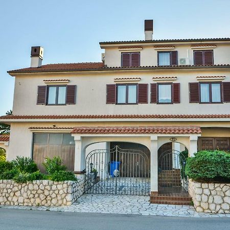 Bella Vista Apartments Криквеница Екстериор снимка