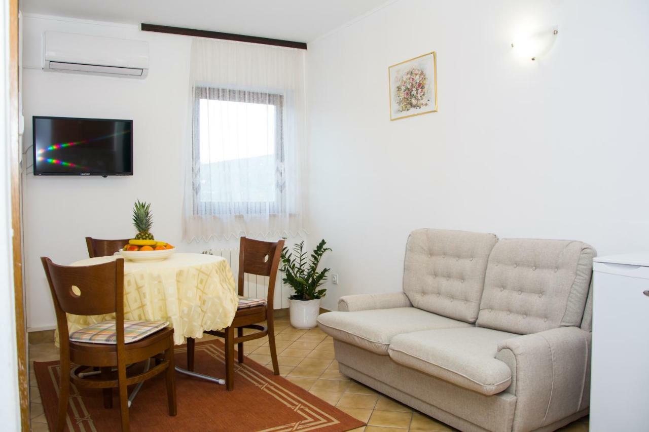 Bella Vista Apartments Криквеница Екстериор снимка